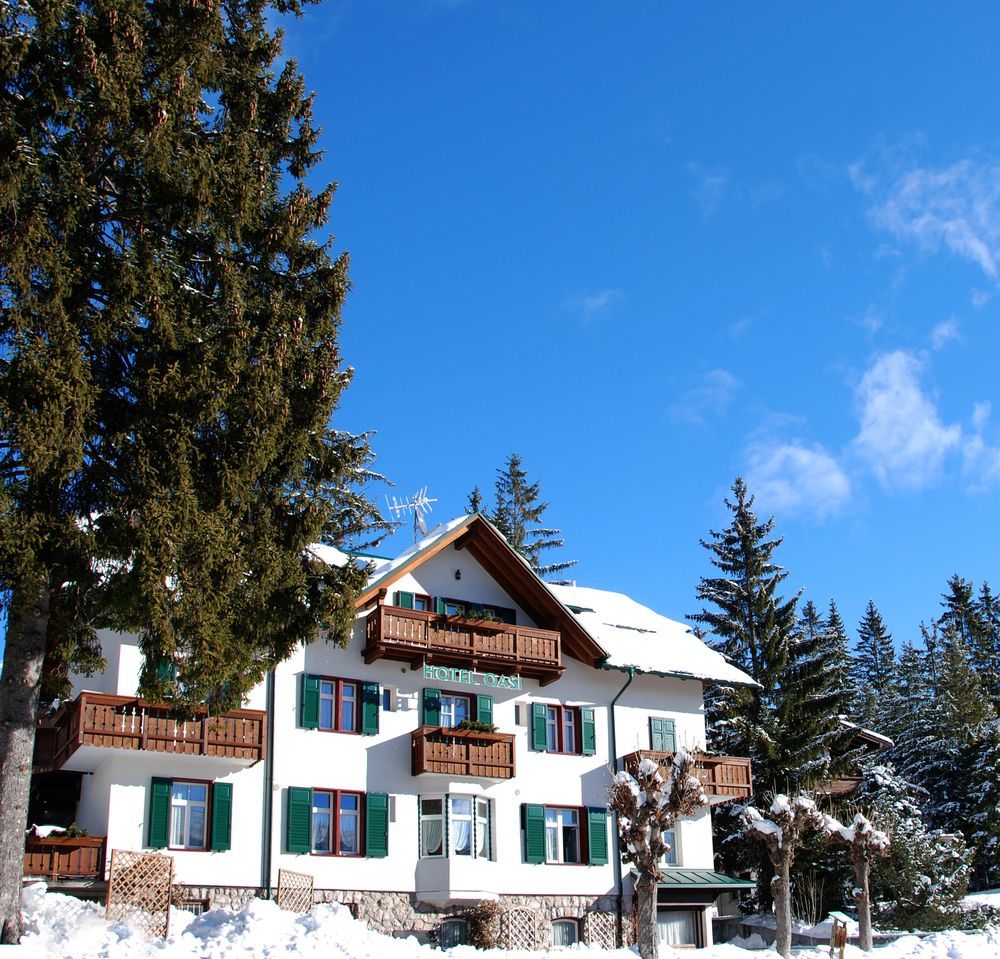 Hotel Oasi Cortina dʼAmpezzo Exterior foto
