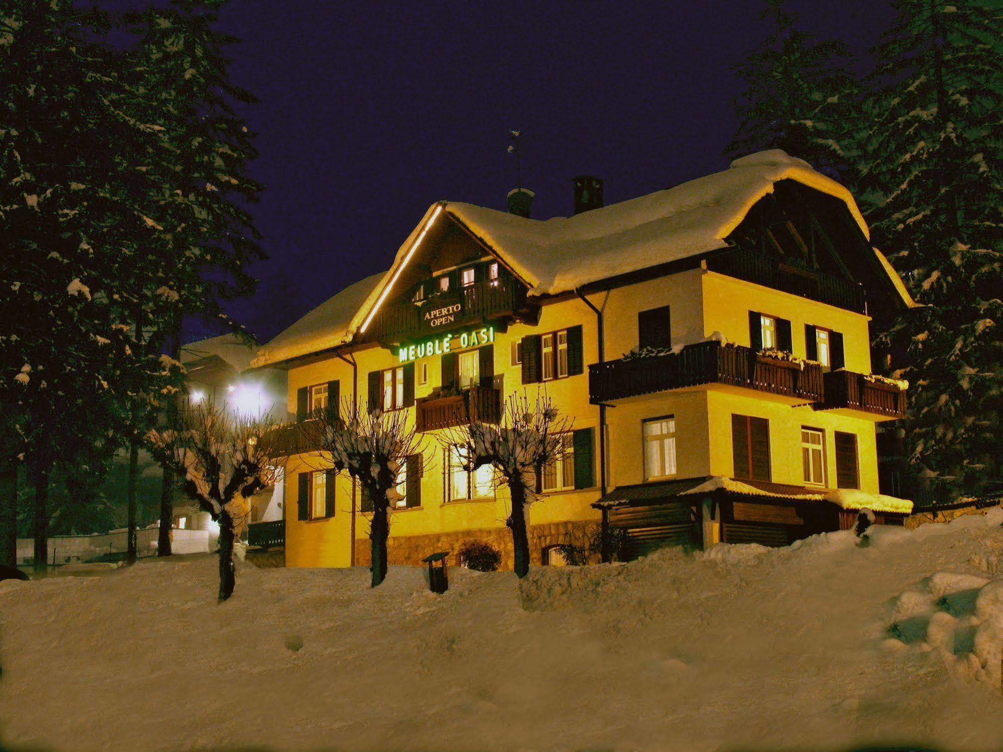 Hotel Oasi Cortina dʼAmpezzo Exterior foto